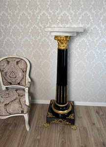 Podstavec s mramorem,cena za ks