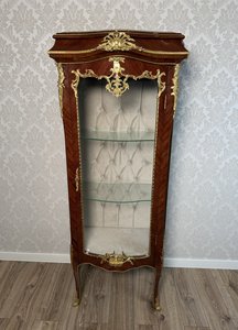 Luxusní prosklená vitrína, cena za ks