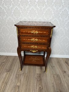 Intarzovaná komodka, cena za ks