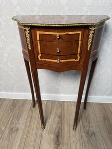 Intarzovaná komodka, cena za ks