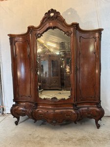 Luxusní ložnicová sestava ve stylu barokního oživení