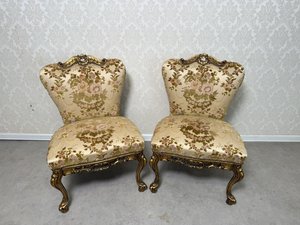 Starožitniá čalouněná židle s florálním vzorem, cena za ks