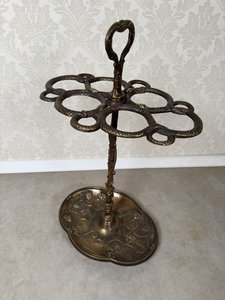 Mosazný stojan na deštníky Mosazný stojan na deštníky