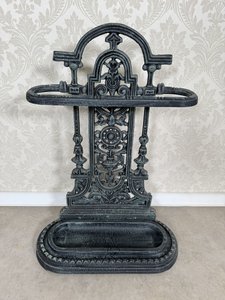 Litinový stojan na deštníky Litinový stojan na deštníky