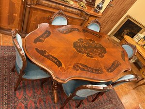 Reprezentativní jídelní souprava s intarzií